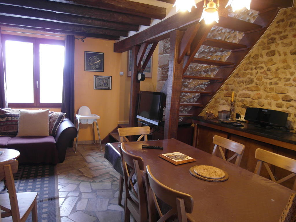 Les Chaumieres Du Chene Otel Pouillé Oda fotoğraf